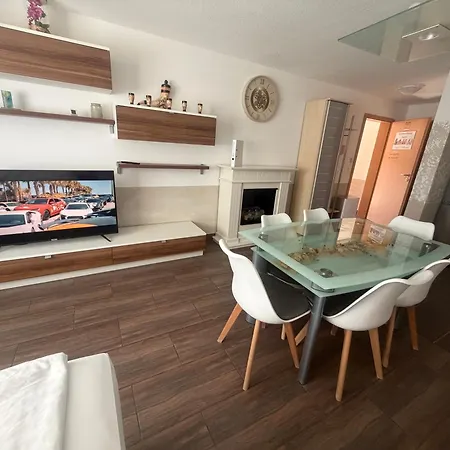 Stabel 8,1 Km Von Europa Park Apartment Kippenheim